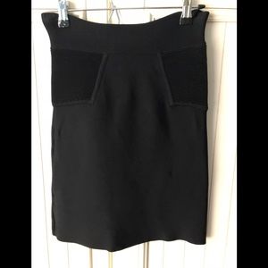 ❤️SALE ITEM 2 for 25$❤️. Black BCBG mini skirt